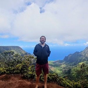 Meet your Posher, Chris